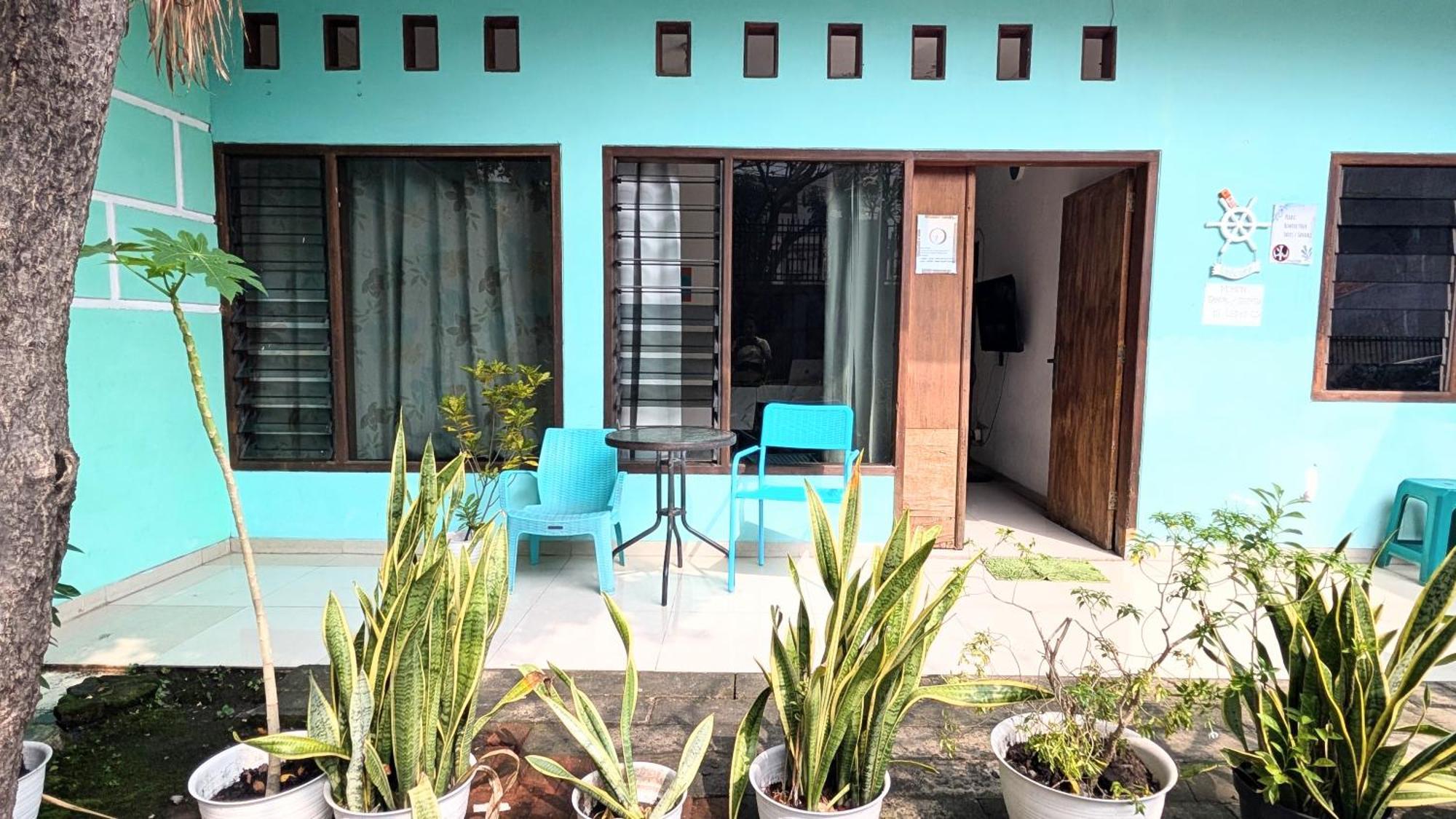 סוראבאיה Homey Guesthouse Kertajaya מראה חיצוני תמונה