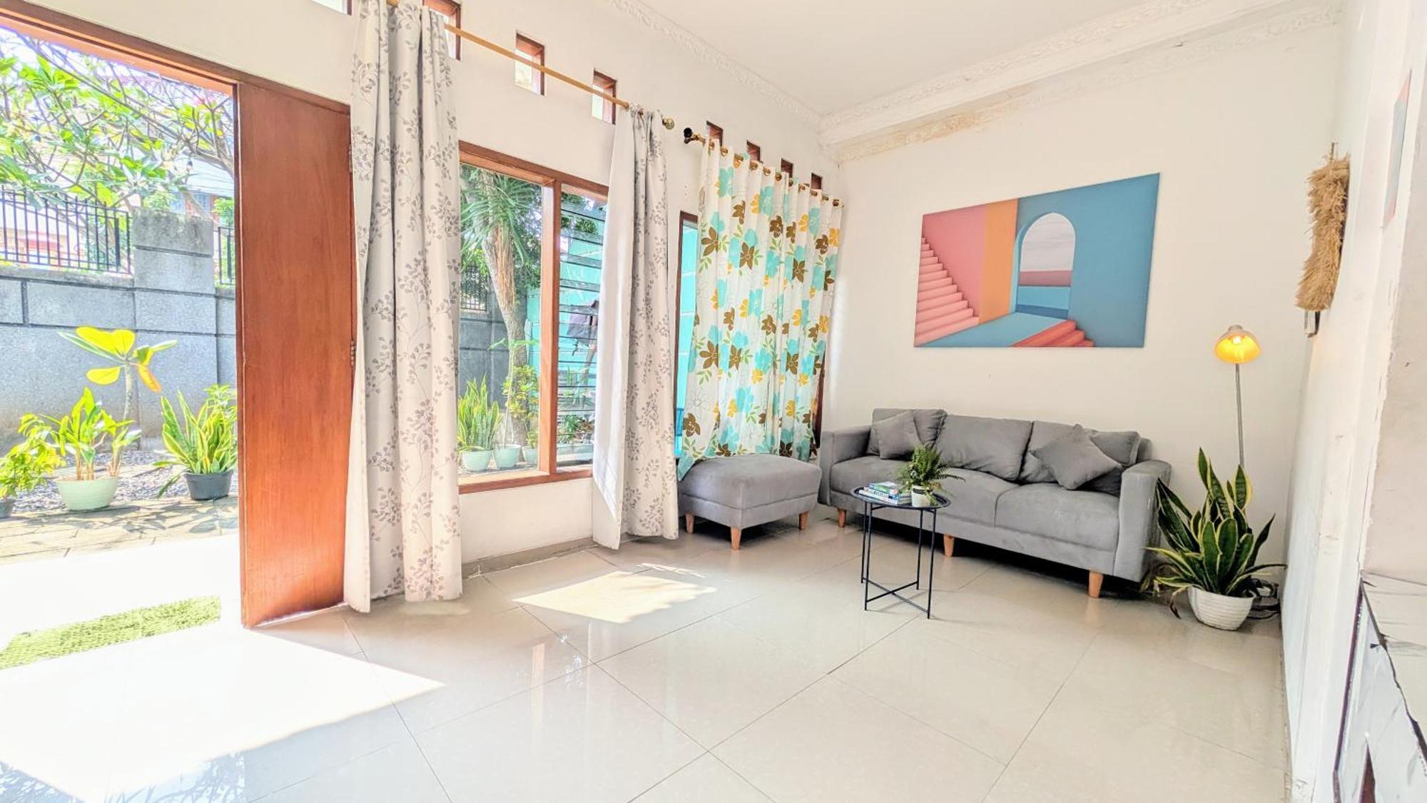 סוראבאיה Homey Guesthouse Kertajaya מראה חיצוני תמונה