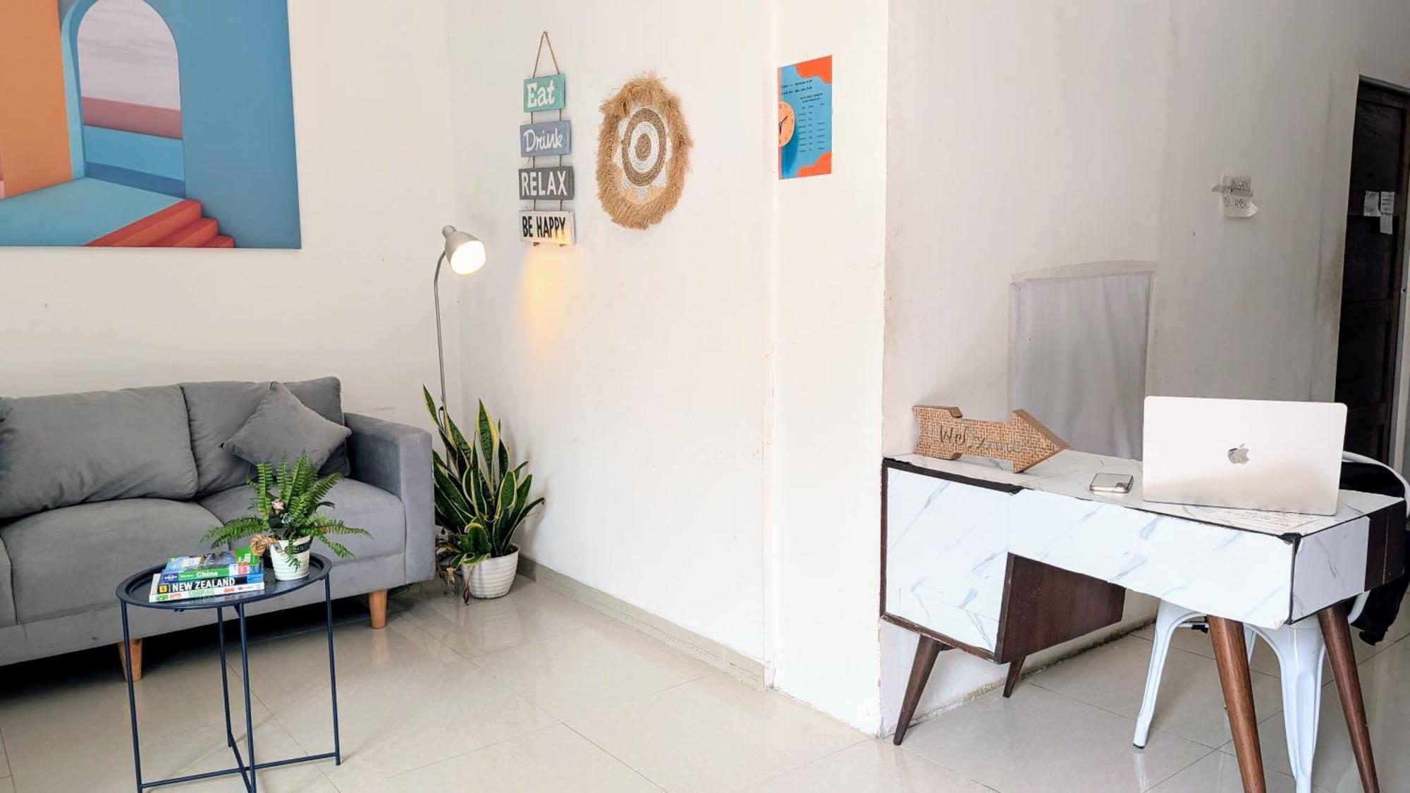 סוראבאיה Homey Guesthouse Kertajaya מראה חיצוני תמונה
